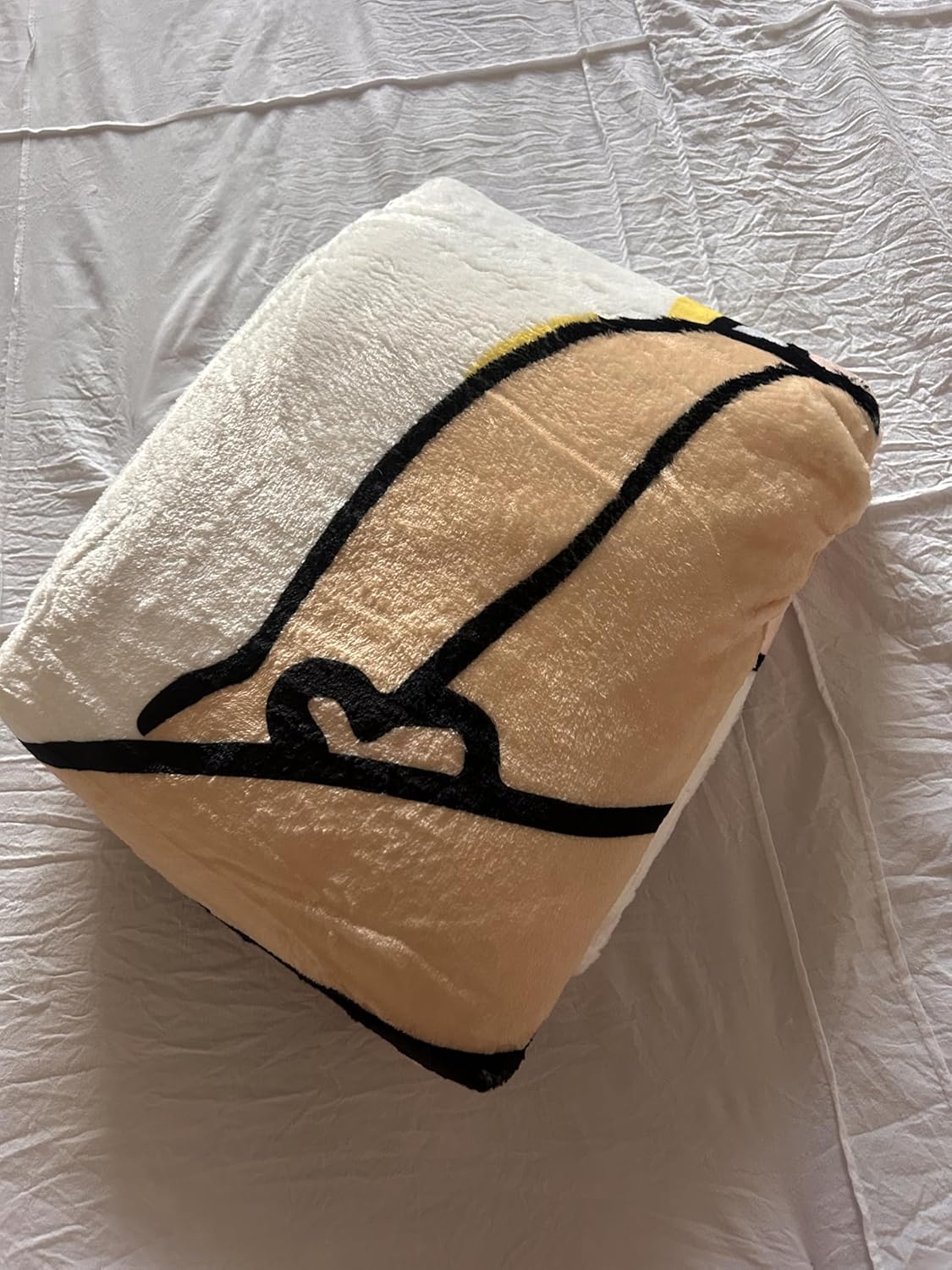 Labubu Fleece Throw Blanket — Yellow Floral & Blue Accent - Image 2